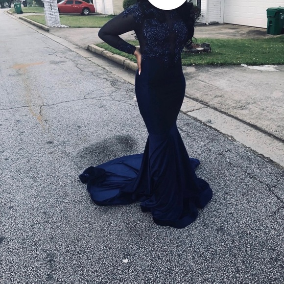 CHEAP PROM DRESS!!!Navy Blue Prom Gown (Worn Once) - Picture 3 of 3